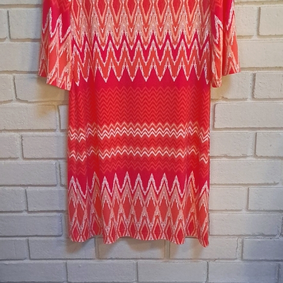 Donna Morgan Beautiful Vibrant 3/4 Sleeve Midi Dress. NWOT - Picture 3 of 9